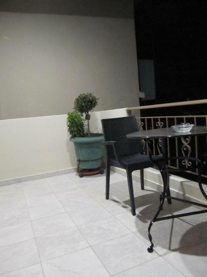 D. Apartments Kalamata Esterno foto